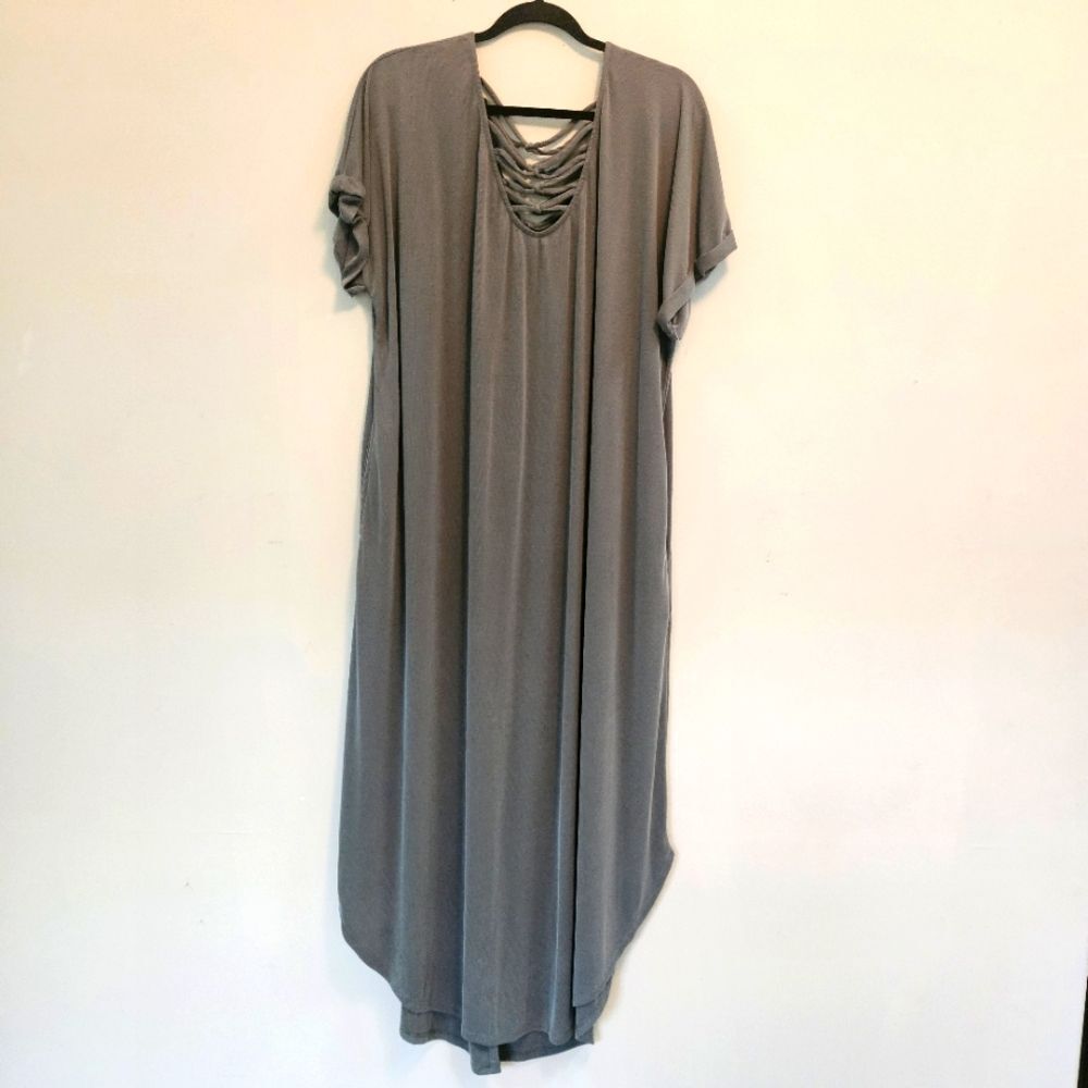 Moa Moa Dress Women Sz 2X Sage Green Maxi Shirttail Hem V-neck Short Sleeve NWOT